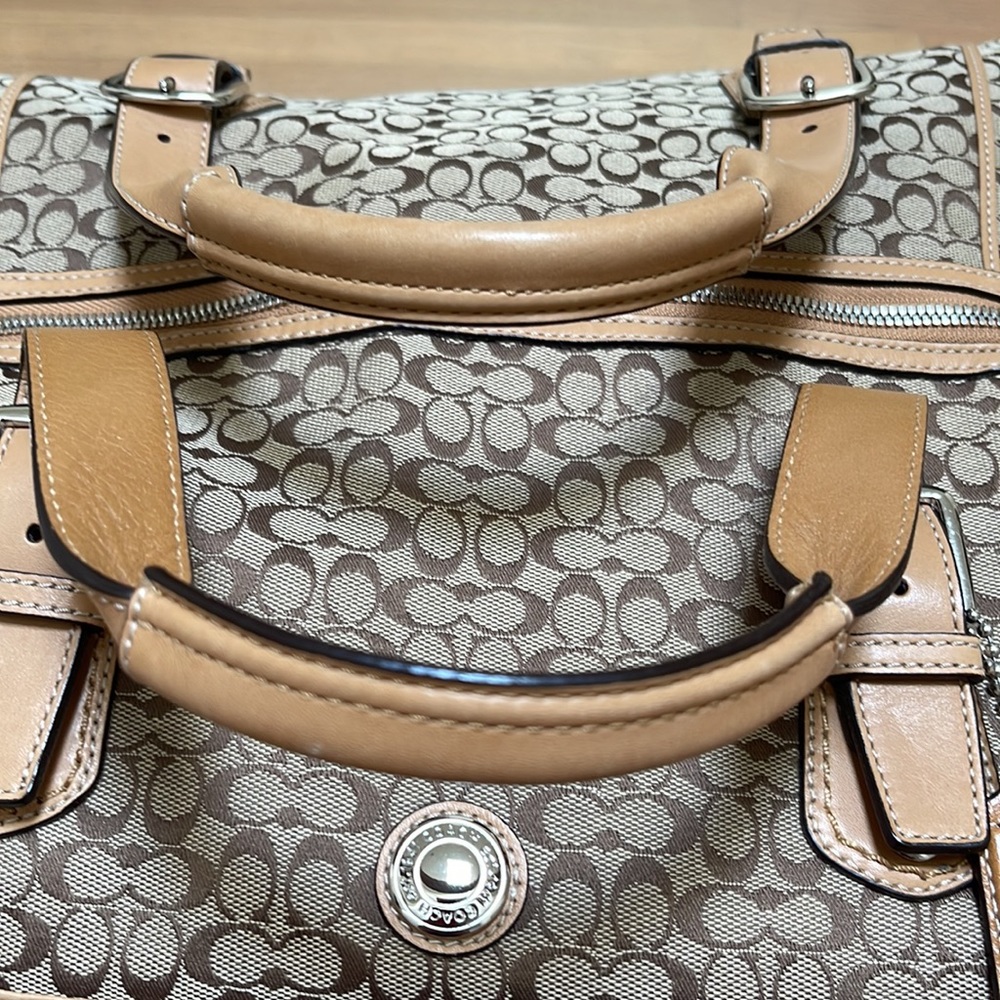 Authentic Coach overnight duffel bag - Picture 4 of 9
